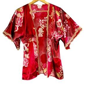 Vintage Halo Kimono Cardigan Satin Floral Red Medium Lace Trim Y2K Made in USA